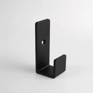 polki-pod-prysznic-do-lazienki-akcesoria-lazienkowe-loft-newops-akcesoria-newopschatgpt-image-24-lip-2026,-18_12_16.webp